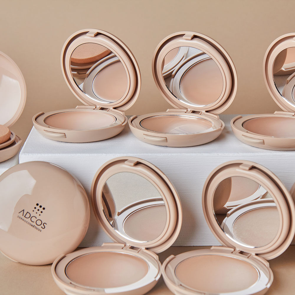 Protetor Solar Base Compacta Tonalizante Duo Cake FPS 50